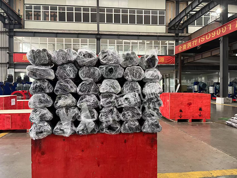 華運機械一批軟管泵定制軟管生產(chǎn)完畢，彰顯專業(yè)制造實力