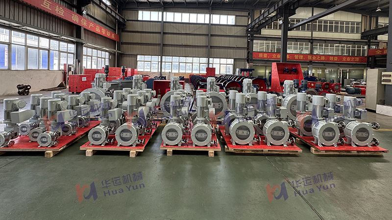 華運機(jī)械向中石油集團(tuán)交付多種型號防爆耐腐軟管泵，助力攻克復(fù)雜工況難題?